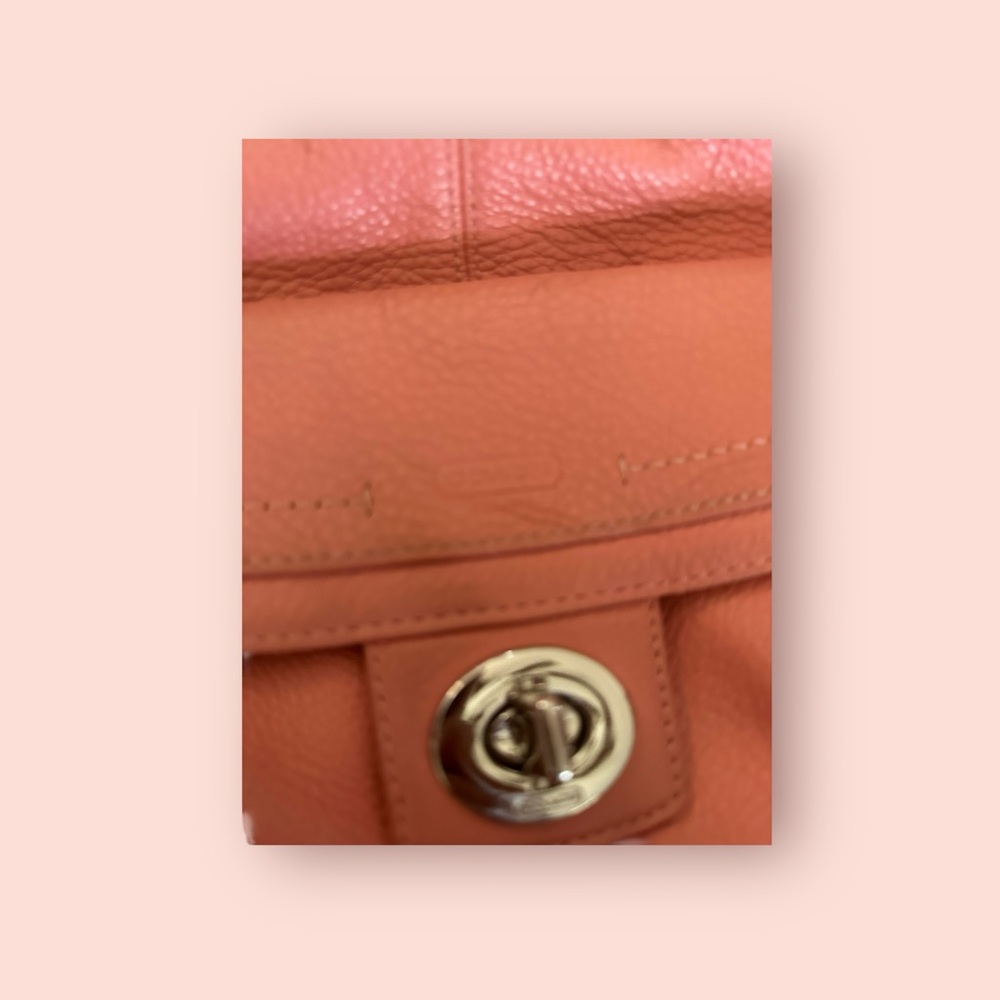 Coach bubble pink pebbled Leather Tote Bag - Picture 7 of 12